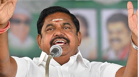 விடுமுறை அறிவிப்பை தவறாக பயன்படுத்தி குடும்பத்துடன் சுற்றுலா செல்வதை தவிர்க்க வேண்டும்: பொதுமக்களுக்கு முதல்வர் பழனிசாமி வேண்டுகோள்