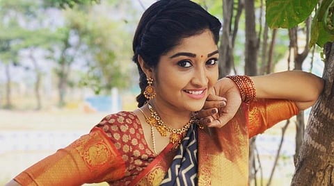 'அரண்மனை கிளி' தொடரிலிருந்து நீலிமா விலகல்