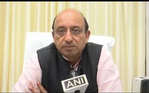 உத்தர பிரதேச மாநில சுகாதாரத்துறை அமைச்சர் ஜெய் பிரதாப் சிங்