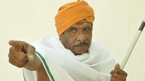 உடல் எதிர்ப்பு சக்தியால் கரோனாவைக் கொன்று விரட்டுவோம்: இயக்குநர் பாரதிராஜா