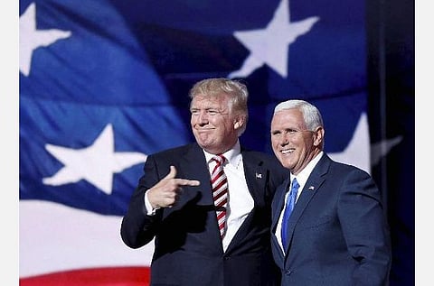 அமெரிக்க துணை அதிபர், மனைவிக்கு கரோனா சோதனை