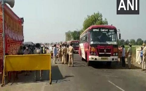 மும்பையிலிருந்து கர்நாடகாவிற்கு பத்திரமாக வந்துசேர்ந்த தொழிலாளர்கள் |  படம் ஏனஎன்ஐ