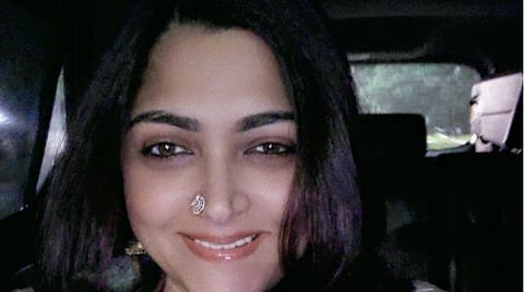 கரோனா வைரஸுக்கு மதம் இல்லை: குஷ்பு சாடல்