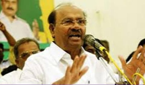 மாதக்கடன் தவணை ஒத்திவைப்பு ஏமாற்று வேலை ஆகிவிடக்கூடாது: வட்டித் தள்ளுபடியும் வழங்க வேண்டும்: ராமதாஸ் கோரிக்கை