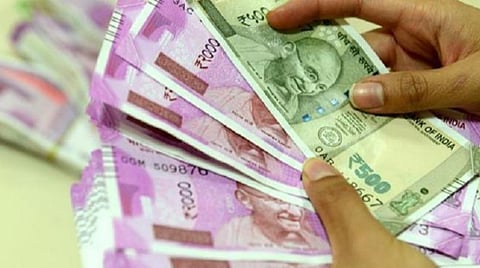 ஊரடங்கு காலத்தில் சம்பள வெட்டு சட்டங்களுக்கு எதிரானது: அரசுப் பணியாளர் சம்மேளனம் கருத்து