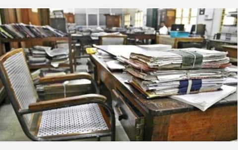 ஊரடங்கால் 90 நாட்களுக்கு லே-ஆப் இல்லை: நிறுவனங்கள் அறிவிப்பால் ஊழியர்கள் மகிழ்ச்சி