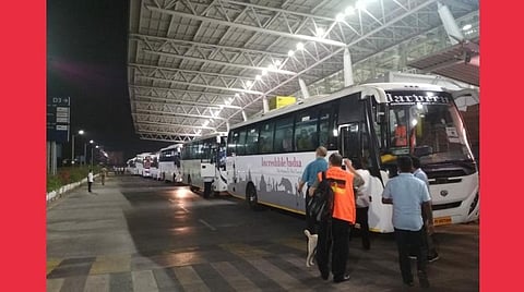 டெல்லி சென்றதை மறைத்து மலேசியா தப்ப முயன்ற 10 பேர் கைது: பேரிடர் மேலாண்மைச் சட்டம் பாய்ந்தது