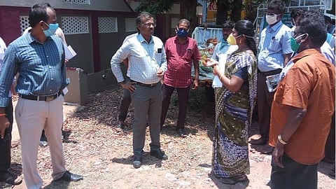 கரோனா தொற்று ஏற்பட்ட புளியங்குடி, நன்னகரம் பகுதியில் தென்காசி ஆட்சியர் ஆய்வு