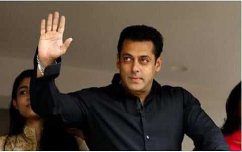 23,000 தினக்கூலிப் பணியாளர்களின் வங்கிக் கணக்கில் தலா ரூ.3000 செலுத்திய சல்மான் கான்