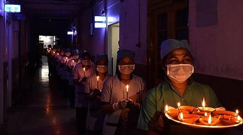 9 மணி 9 நிமிடங்கள்: தொலைக்காட்சி பார்வையாளர்கள் மிகப்பெரிய அளவில் சரிவு