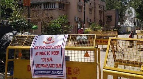 டெல்லியில் தப்லீக் ஜமாத் உறுப்பினர்கள் சிறுநீர் பாட்டில்களை வீசியதாக வழக்கு