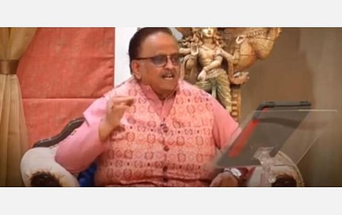 ‘இந்திய நாடே முதலாளி’ - கரோனா போராளிகளுக்காக எஸ்பிபி பாடிய பாடல்