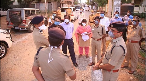 ஹாட்ஸ்பாட் பட்டியலில் குமரி: போலீஸார் கட்டுப்பாட்டில் கரோனா பாதித்த பகுதிகள்- தொற்று தடுப்பு நடவடிக்கைகள் தீவிரம்