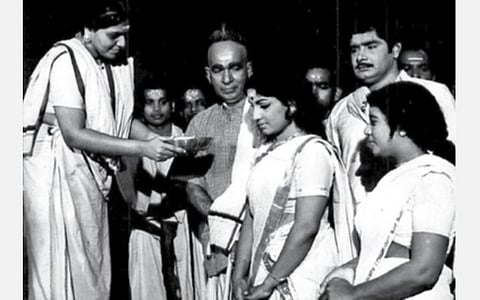 தகழி 108-ம் பிறந்த நாள்: திரையில் ஒளிர்ந்த எழுத்து