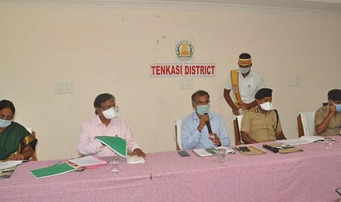 தென்காசியில் கரோனா சமூகப் பரவலாக மாறவில்லை: சிறப்பு அலுவலர் கருணாகரன் தகவல்