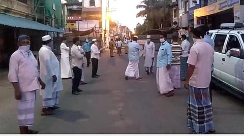 வழக்குப் பதியக் காரணமான வரவேற்பு.