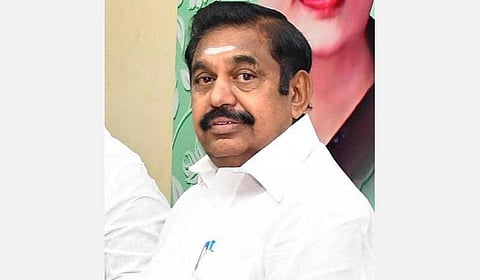 தொழிற்சாலைகள் இயங்குவது குறித்து முதல்வரிடம் இன்று அறிக்கை தாக்கல்