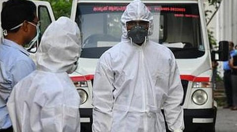 கரோனாவுக்கு எதிராக போராடும் மருத்துவர்களுக்கு மக்கள் தரும் பரிசு இதுதானா?- அரசு மருத்துவர்கள் சங்க மாநிலத் தலைவர் அதிருப்தி 