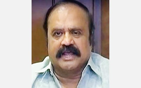 அதிமுக செய்தி தொடர்பாளராக புகழேந்தி நியமனம்