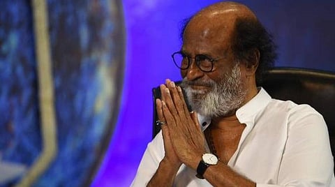 கேட்காமலேயே ரஜினி உதவி: இயக்குநர்கள் சங்கம் நெகிழ்ச்சி