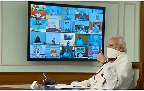 மாநில அரசுகள் சொல்வதற்கு மத்திய அரசு செவிசாய்க்கட்டும்