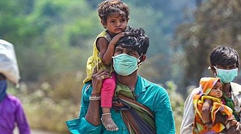 'கொரோனா துயரில் நனையும் காலம்'- வாட்ஸ் அப்பில் வைரலாகும் திருமாவளவனின் புத்தகம்