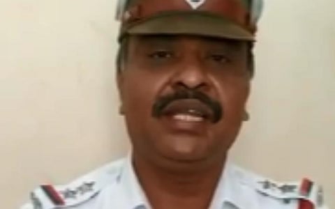 சிறப்பு உதவி ஆய்வாளர் கன்னிகுமார்