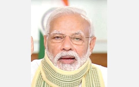 ஊரடங்கு காரணமாக பாதிக்கப்பட்டுள்ள முதலீடு, தொழில் வளர்ச்சியை ஊக்குவிக்க நடவடிக்கை வேண்டும்: அமைச்சர்களுக்கு பிரதமர் மோடி அறிவுரை