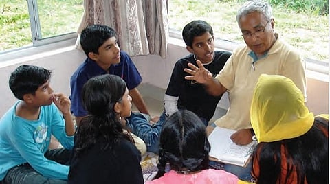 குழந்தைமையை நெருங்குவோம்: 10- கதையின் குரல்