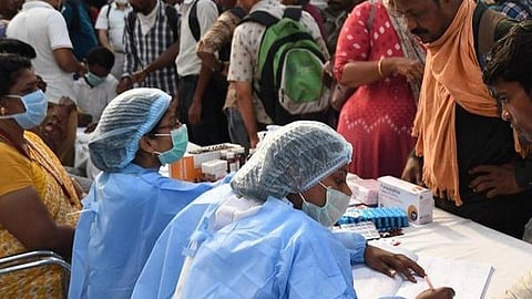 நெல்லை, தூத்துக்குடி, தென்காசி, குமரி மாவட்டங்கள் ஆரஞ்சு மண்டலங்களாக மாறியது: கட்டுப்பாடுகள் தளர்த்தப்படும் என்று எதிர்பார்ப்பு