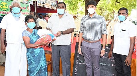 கரோனா வைரஸ் பரவலைத் தடுக்க அரசின் நடவடிக்கைகளுக்கு மக்கள் முழு ஒத்துழைப்பு அளிக்க வேண்டும்: உயர்நீதிமன்ற நீதிபதி எஸ்.எஸ்.சுந்தர் வேண்டுகோள்