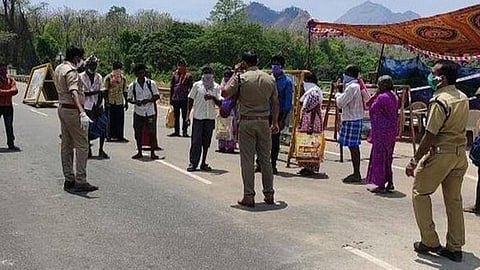 குமரியில் இருந்து சொந்த ஊருக்குச் செல்ல 900 தொழிலாளர்கள் விருப்பம்: கணக்கெடுப்பு பணி மும்முரம்