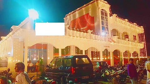 சென்னையில் 747 திருமண மண்டபங்கள் மாநகராட்சியிடம் ஒப்படைக்க நோட்டீஸ்: 50,000 படுக்கைகள் தயாராகிறது: ஆணையர் பிரகாஷ் பேட்டி