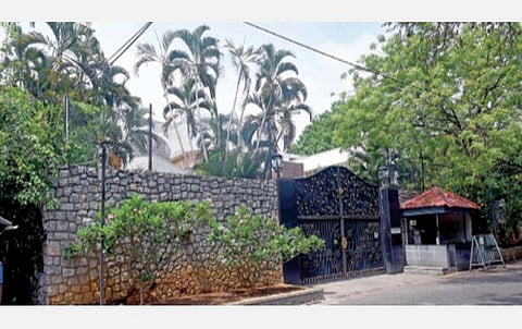 மறைந்த முன்னாள் முதல்வர் ஜெயலலிதாவின் போயஸ் தோட்ட இல்லம். படம்: எல்.சீனிவாசன்