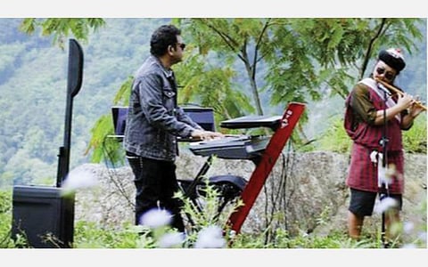 இணையத் திரை: பொழுதைப் பொன்னாக்கும் ஆவணப்படங்கள்