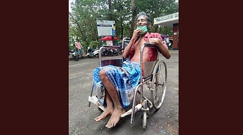 உடல்நலக்குறைவால் பாதிக்கப்பட்டுள்ள முருகன்