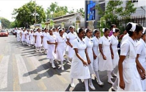 மே 12: உலக செவிலியர் தினம் - மருத்துவ மேலாண்மையியலின் முன்னோடியான நைட்டிங்கேல்!