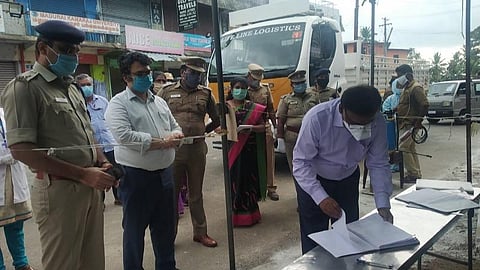 தமிழக, கேரள எல்லையில் கட்டுப்பாடுகள் நீடிப்பு; ஆய்வு செய்த சிறப்பு அதிகாரி உத்தரவு