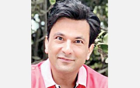 நியூயார்க் நட்சத்திர ஓட்டலில் பணிபுரிந்தாலும் தேசப்பற்று: 3,100 குவின்டால் உணவு தானியங்களை ஏழைகளுக்கு வழங்கிய சமையல் கலைஞர்