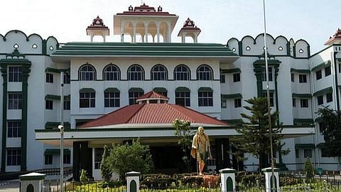 கொடைக்கானல் வனப்பகுதி துப்பாக்கி சண்டை வழக்கு: கைதான பெண்ணின் ஜாமீன் மனு தள்ளுபடி