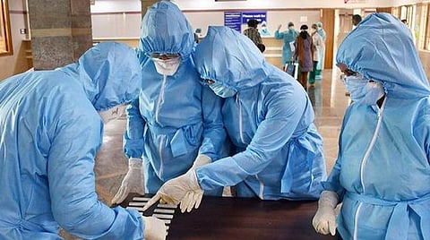 மே 24-ம் தேதி தமிழக நிலவரம்: மாவட்ட வாரியாக கரோனா தொற்று உள்ளவர்களின் பட்டியல்