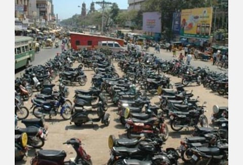 காலாவதியான வாகன உரிமங்கள் ஜூலை 31 வரை செல்லுபடியாகும்: மத்திய அரசு அறிவிப்பு