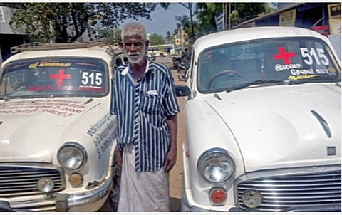 ஊரடங்கில் கட்டணம் கேட்காமல் கார் ஓட்டி உதவும் ‘515’ கணேசன்