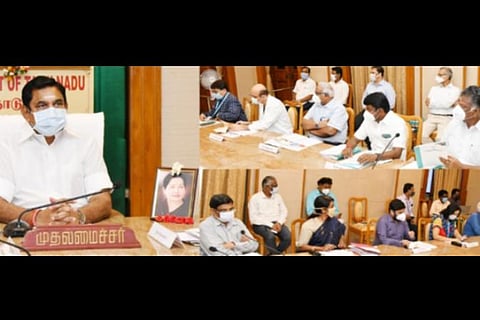 மருத்துவ நிபுணர்களுடன் ஆலோசனை மேற்கொண்ட முதல்வர் பழனிசாமி.