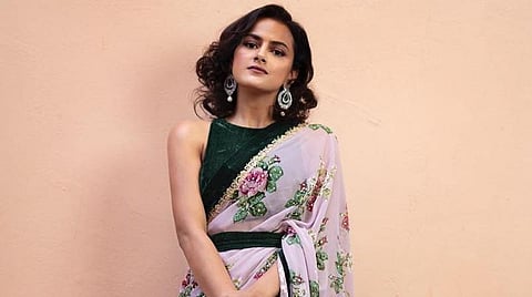 14 வயதினிலே என்னை பெண்ணியவாதியாக்கிய அந்தச் சம்பவம்: ஷ்ரத்தா ஸ்ரீநாத் பகிர்வு