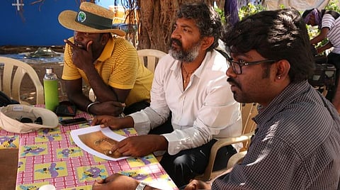 'பாகுபலி' படத்துக்காக வரைந்த படங்கள்; ராஜமெளலியிடம் பாராட்டு: விஸ்வநாத் சுந்தரம் பகிர்வு