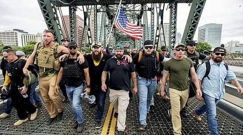 கடவுளுக்கு எதிரான குற்றம்.. உள்நாட்டு பயங்கரவாதம்: கருப்பர் கொலை எதிர்ப்புப் போராட்டத்தை வர்ணிக்கும் அதிபர் ட்ரம்ப்