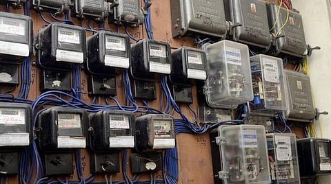 அதிக மின்கட்டணம்- கவனிக்குமா அரசு?