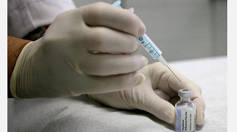 பிசிஜி தடுப்பு மருந்து: பாகிஸ்தான், பிரேசில் கரோனா இறப்பு விகிதம்: ஆய்வாளர்கள் குழப்பம்