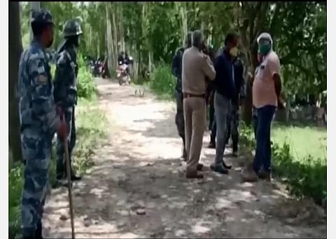 பிஹாரில் இந்திய-நேபாள எல்லையில் துப்பாக்கிச் சூடு: ஒருவர் பலி 2 பேர் காயம் 